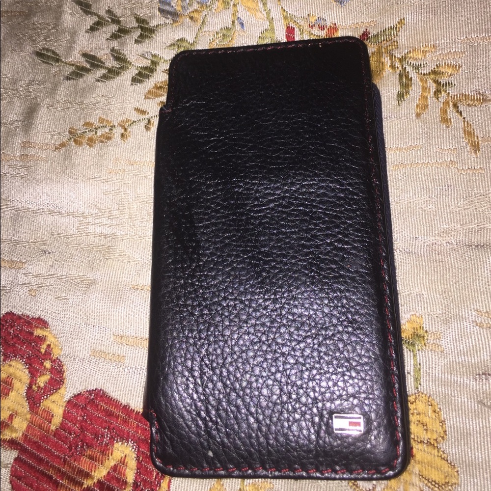 Tommy Hilfiger Phone Case Wallet