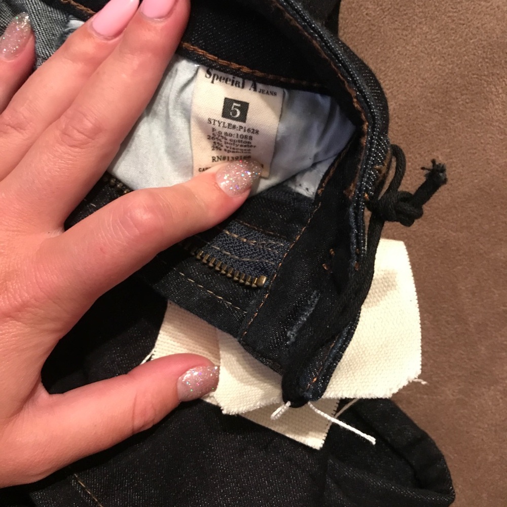 special a ankle skinny jeans