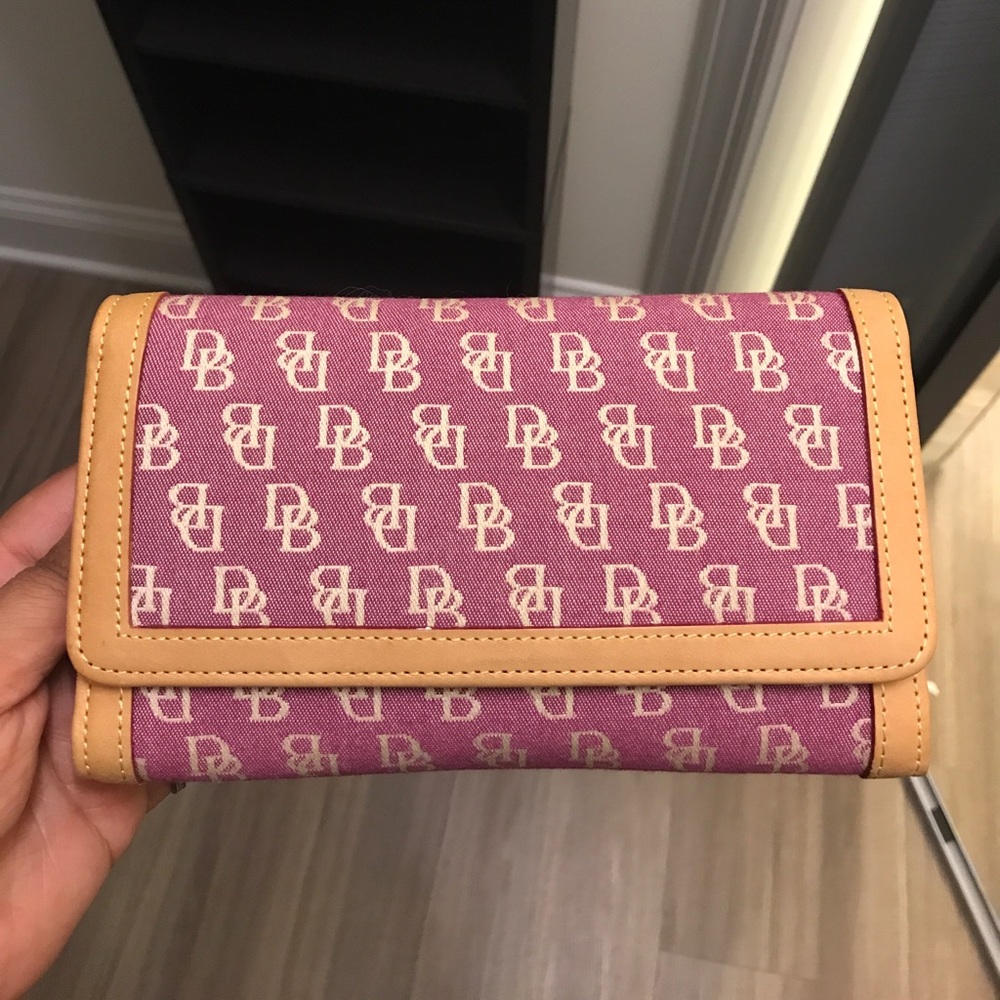 Brand New Dooney & Brouke Wallet