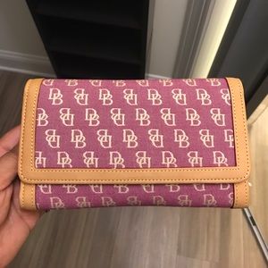 Brand New Dooney & Brouke Wallet