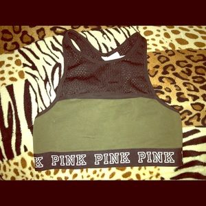 PINK sport bra 💁🏽