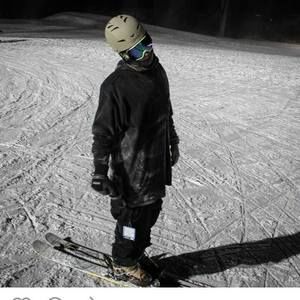 Meet your Posher, Caleb