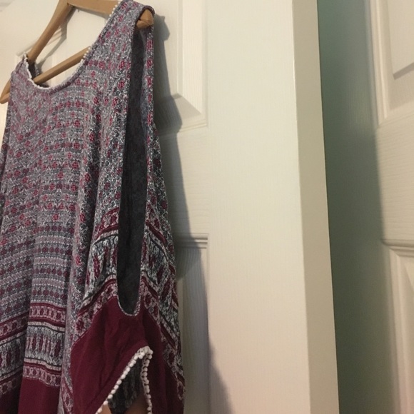 Scoop Back Should Cut out top - Picture 2 of 3