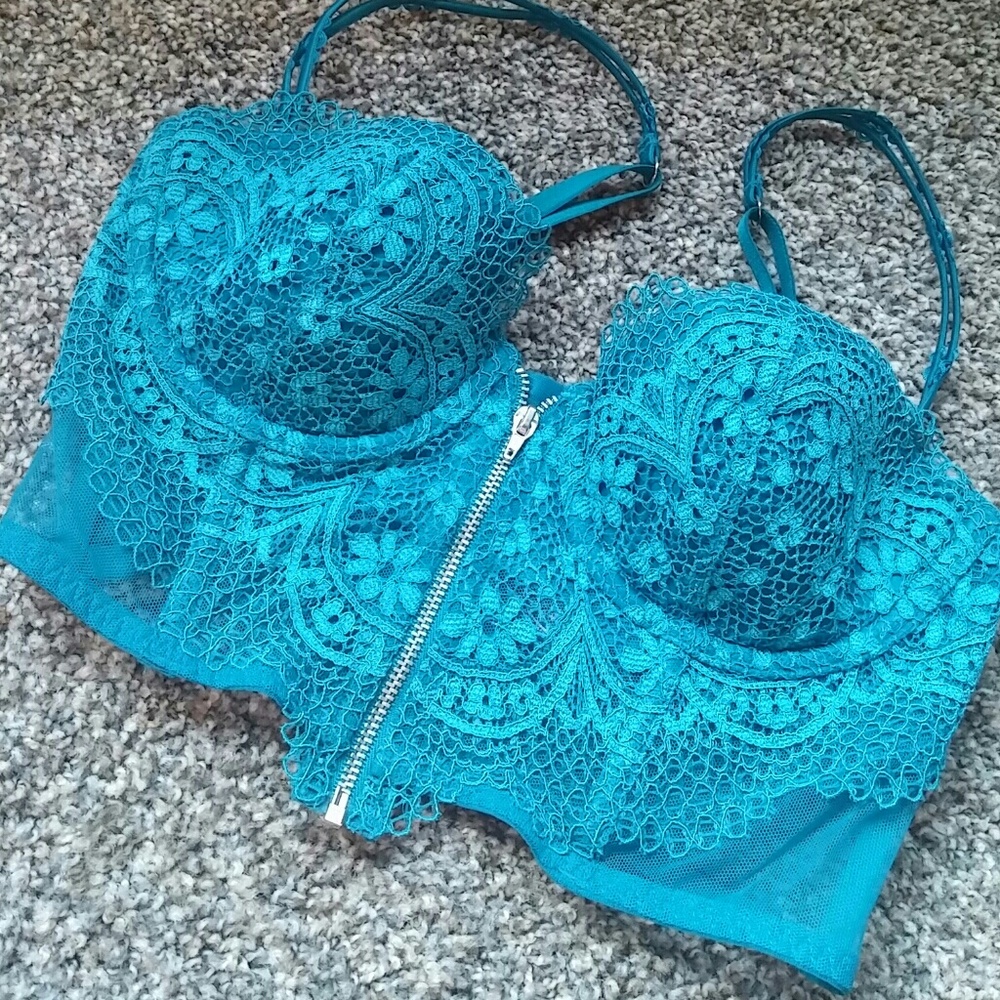 NWOT Victoria's Secret Very Sexy Bra