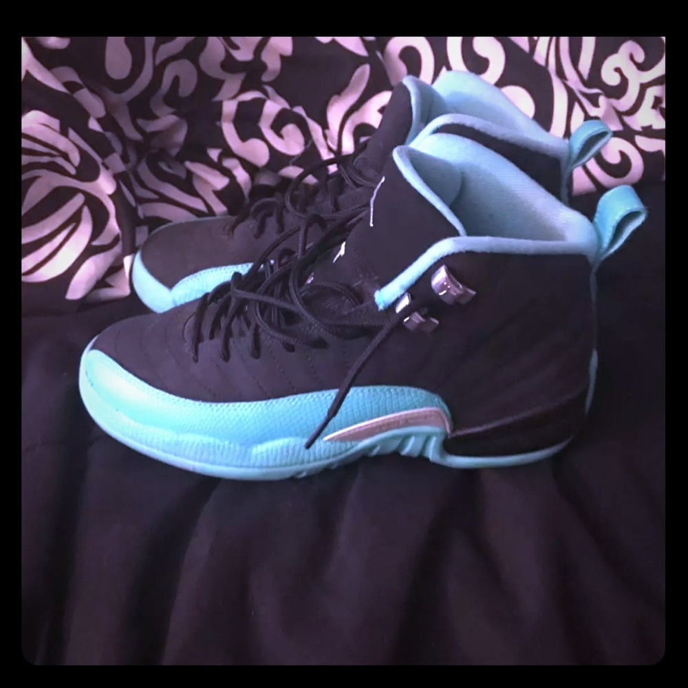 Jordan 12s