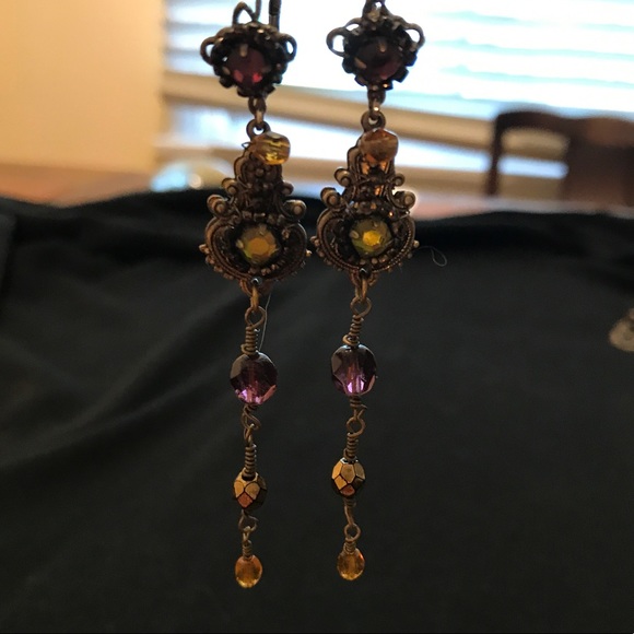 Delicate multi colored gold dangling earrings - Picture 1 of 3