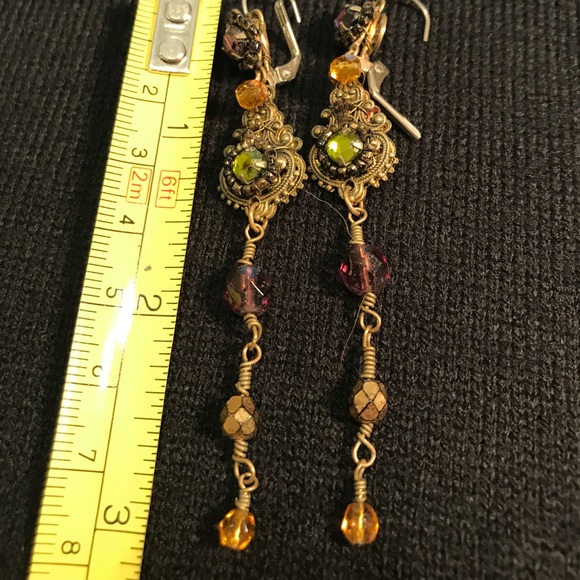 Delicate multi colored gold dangling earrings - Picture 3 of 3