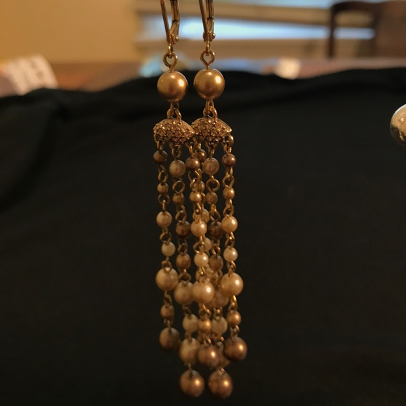 Multi strand gold white dangling earrings - Picture 1 of 4
