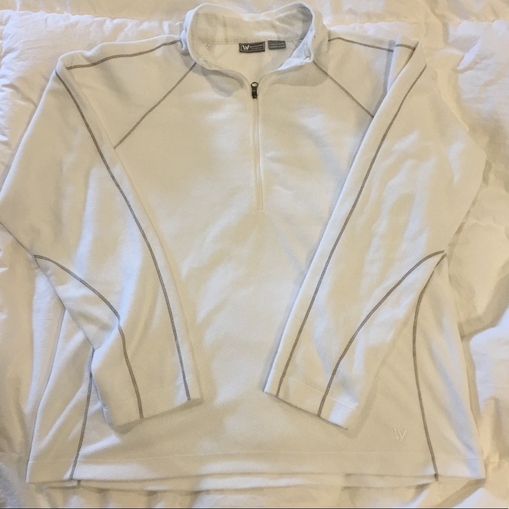 Like new White Sierra 1/4 zip pull over sz L