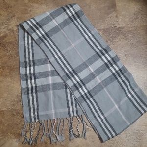 Gray Plaid Scarf