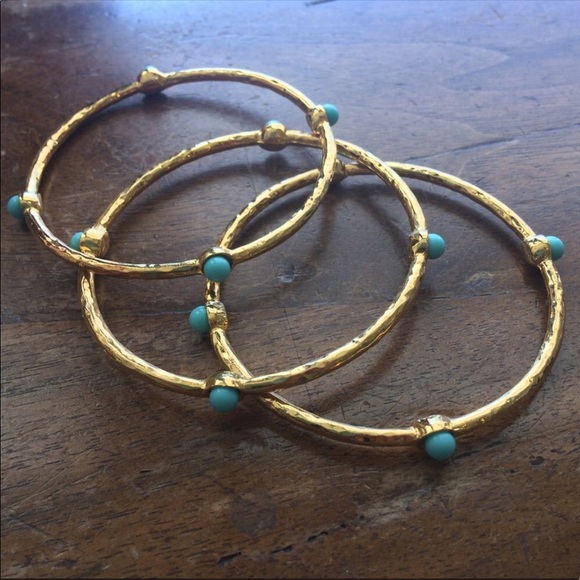 Jessica Elliot Jewelry - Snazzy and stackable gold plated bangle