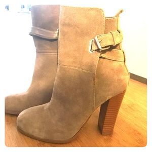 Dolce Vita suede ankle booties