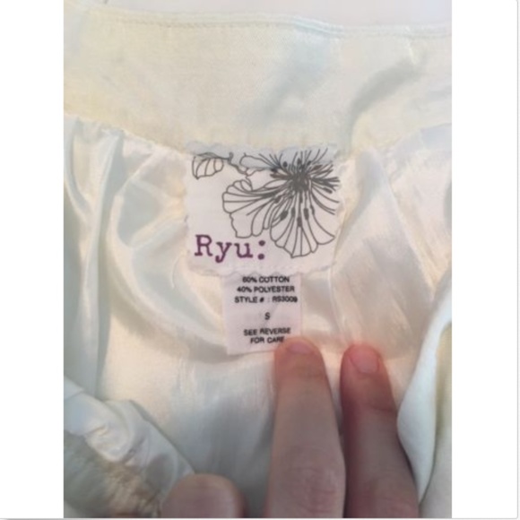 RYU ModCloth White Tiered Ruffle Mini Skirt Small - Picture 3 of 3