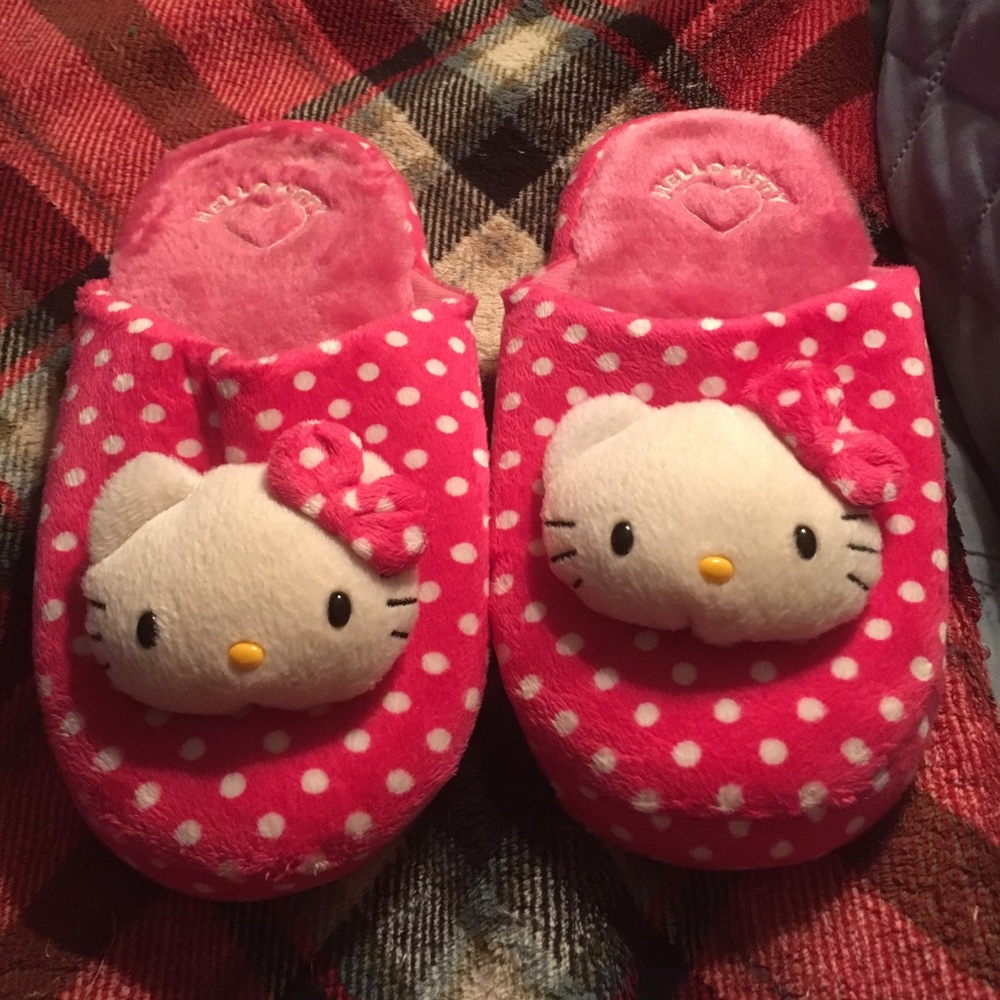 Hello Kitty Slippers