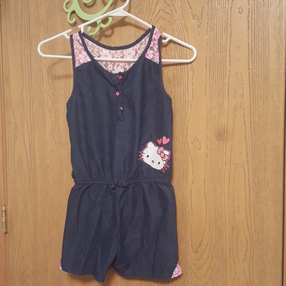 Hello kitty romper