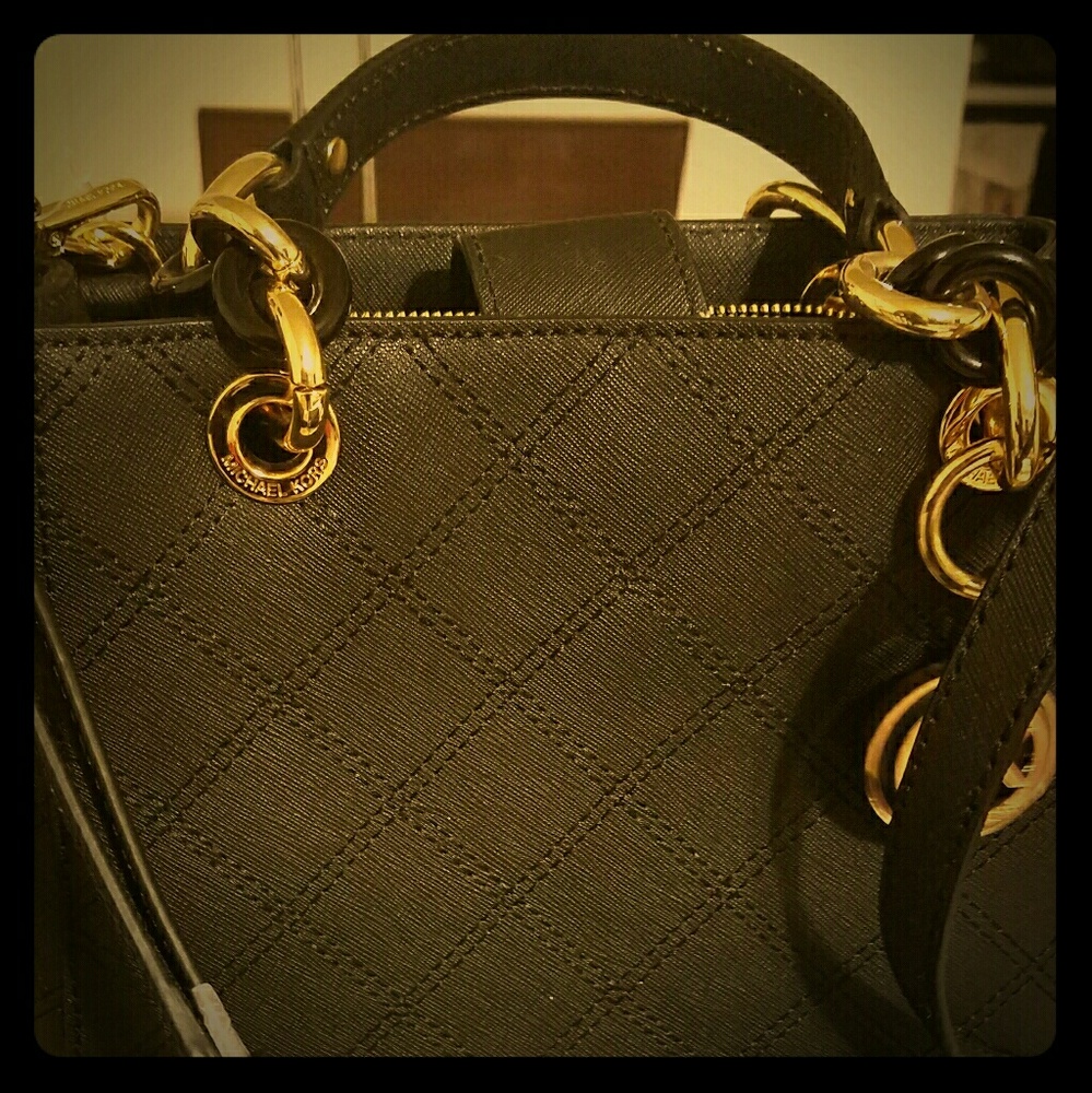 More mk new purse