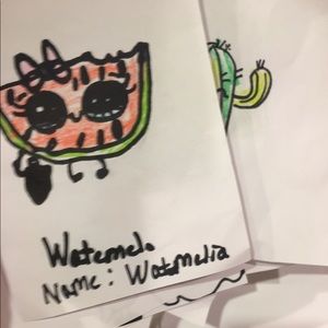 Meet your Posher, Leila