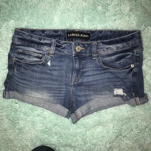 Express shorts
