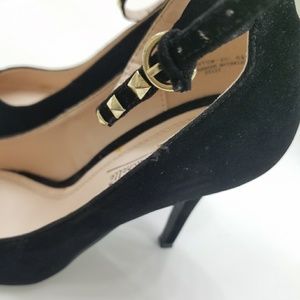 SALE 💕Black Suede Heels💕