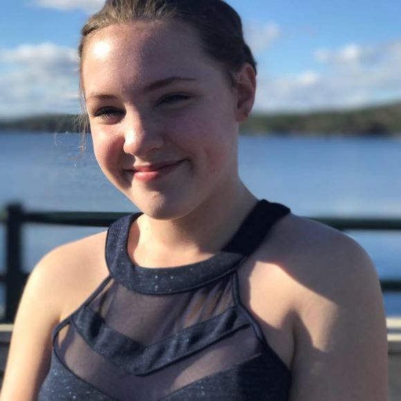 Meet your Posher, Abby - Picture 1 of 1