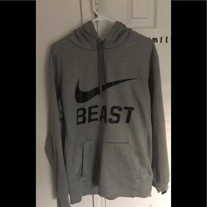 Athletic therma Nike hoodie