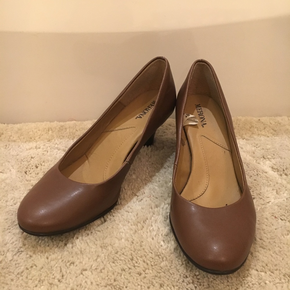 Merona Chocolate Brown Heels