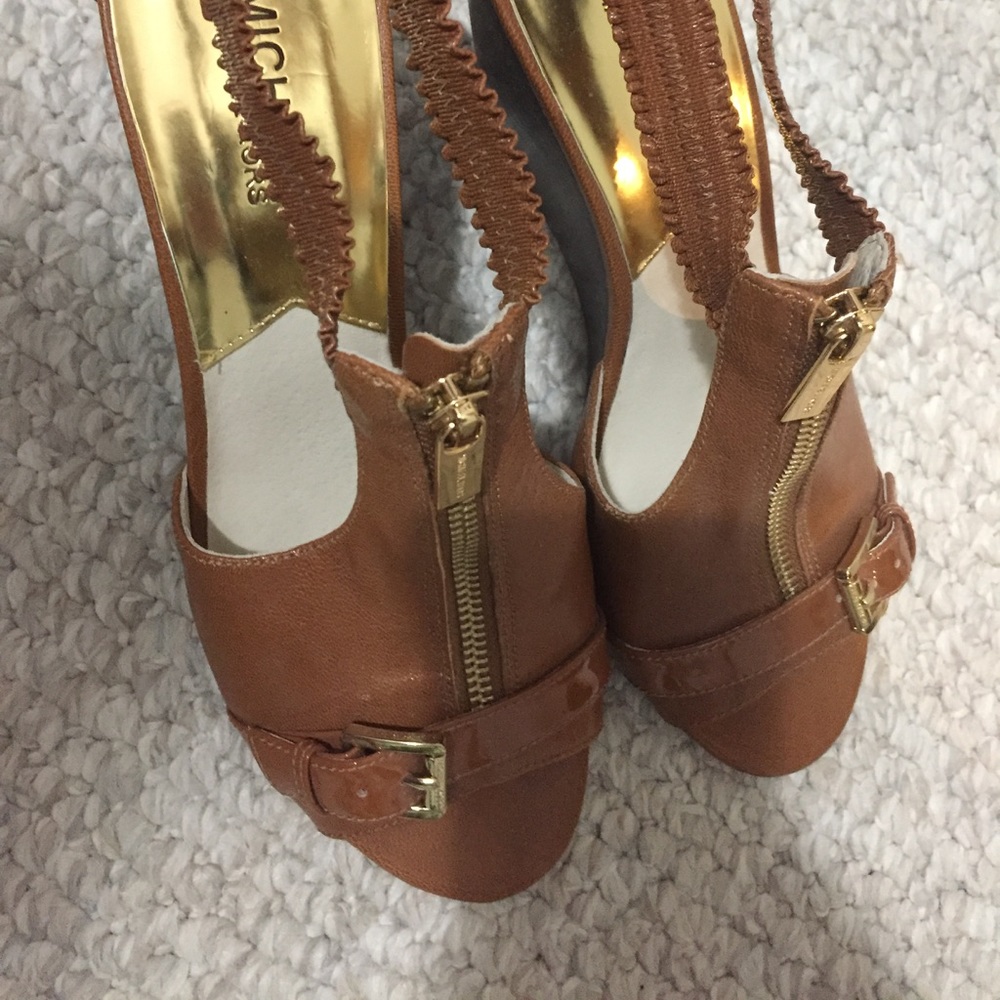 Michael Kors brown zipper sandals