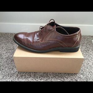 Slightly worn men's dress shoes