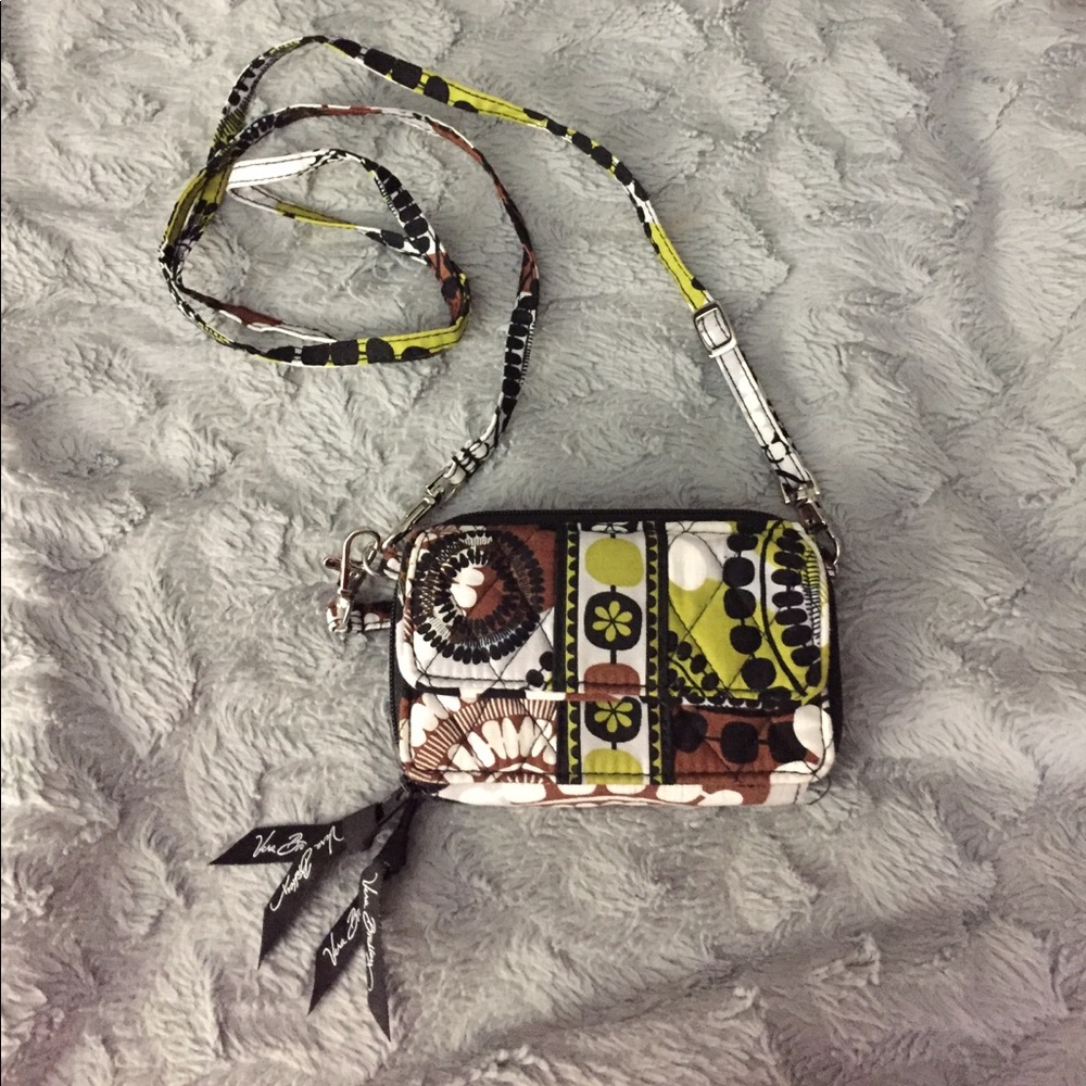 EUC Vera Bradley phone wristlet/wallet