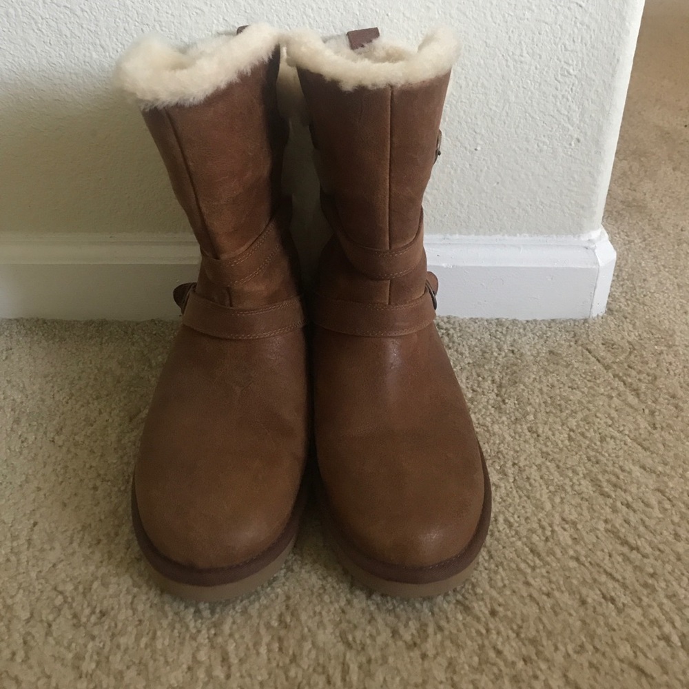***SOLD*** UGG Australia