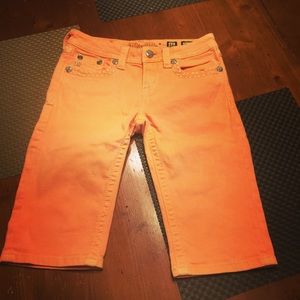 Girls size 16 capris miss me jeans