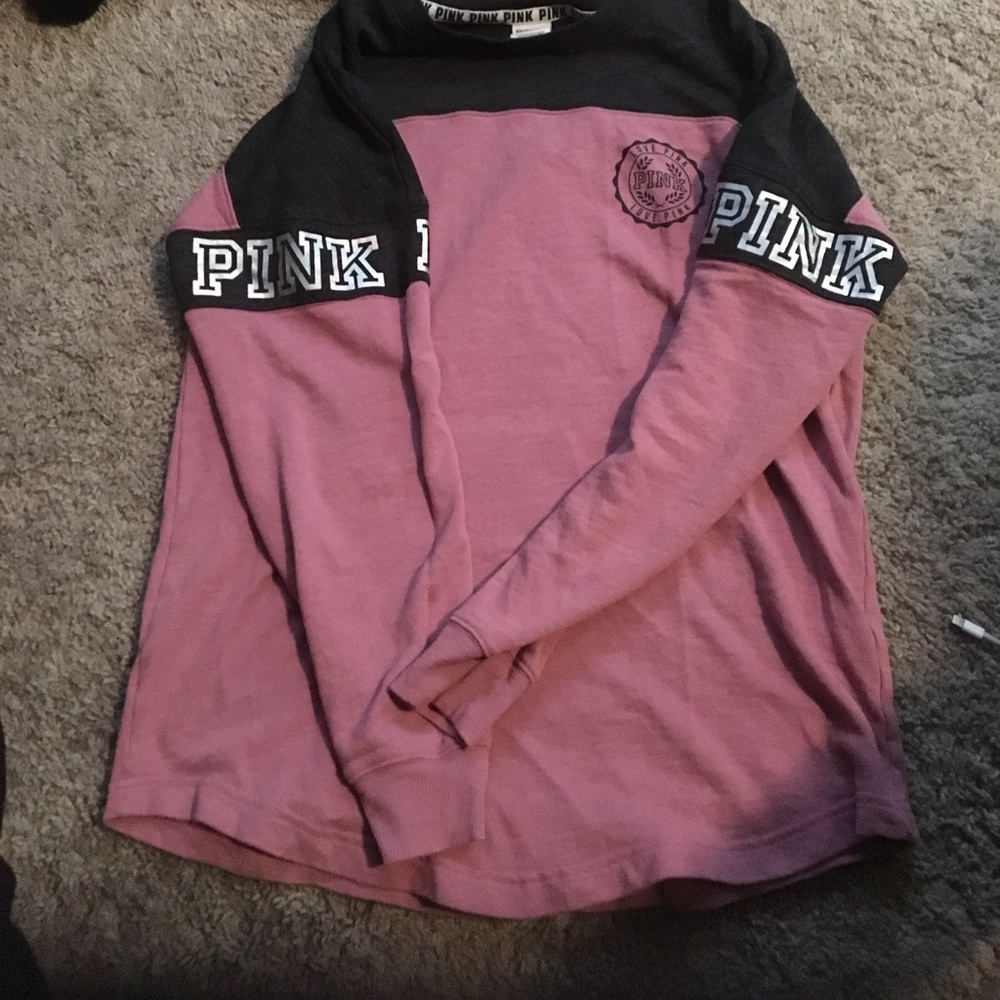 Pink long sleeve sweatshirt