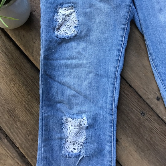 ON SALE NOW—Cat & Jack jeans - Picture 2 of 5
