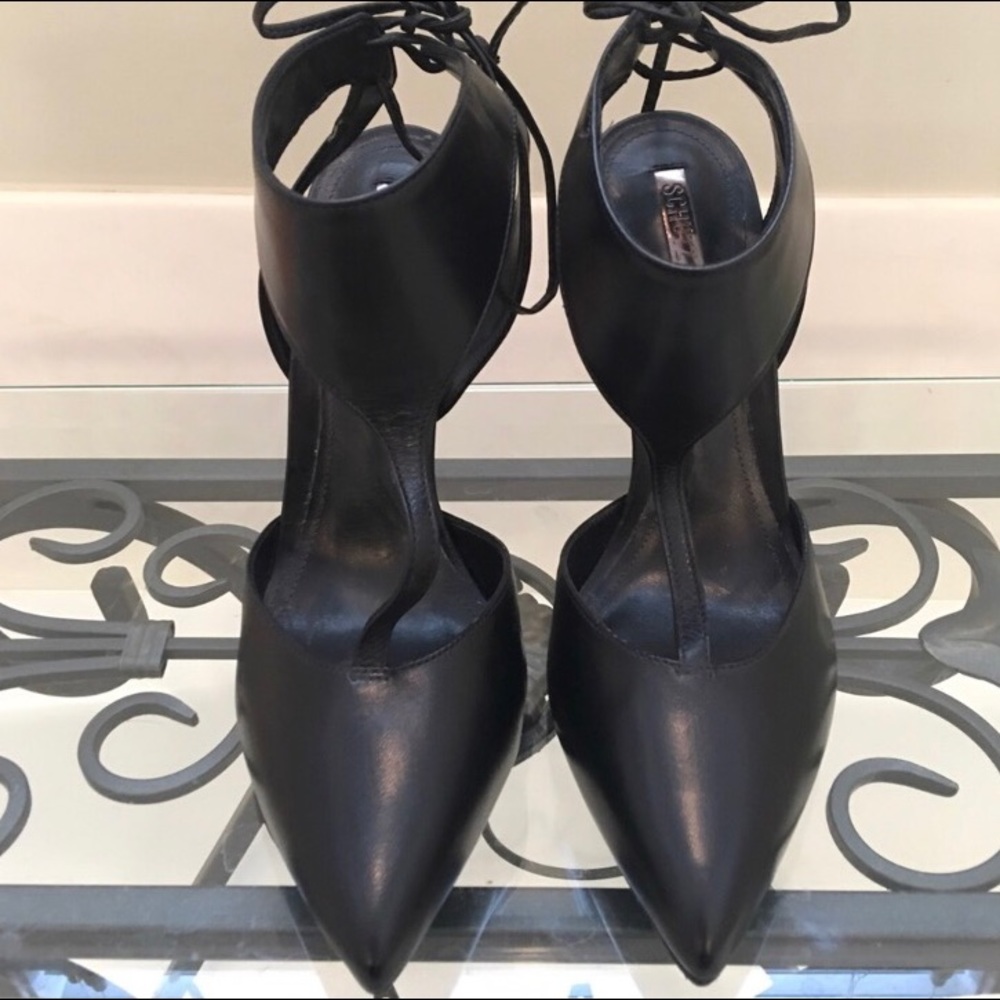 Black Schutz t-strap stiletto. NWT. 8.5/8