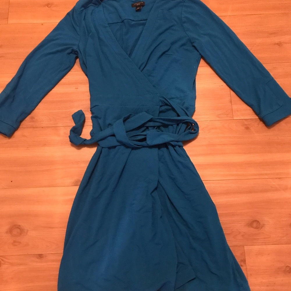 Beach Blue Ann Taylor Wrap around Dress Size 0P