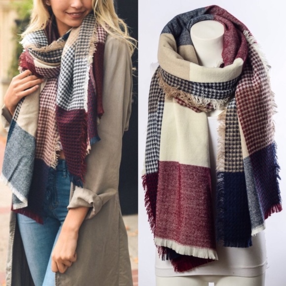 HELLO FALL Scarf - Picture 2 of 2