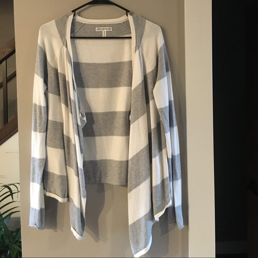 Aeropostale cardigan. Size Medium.