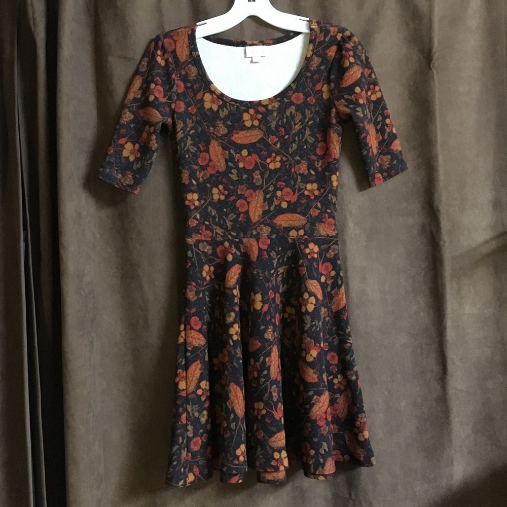 LuLaRoe Nicole dress