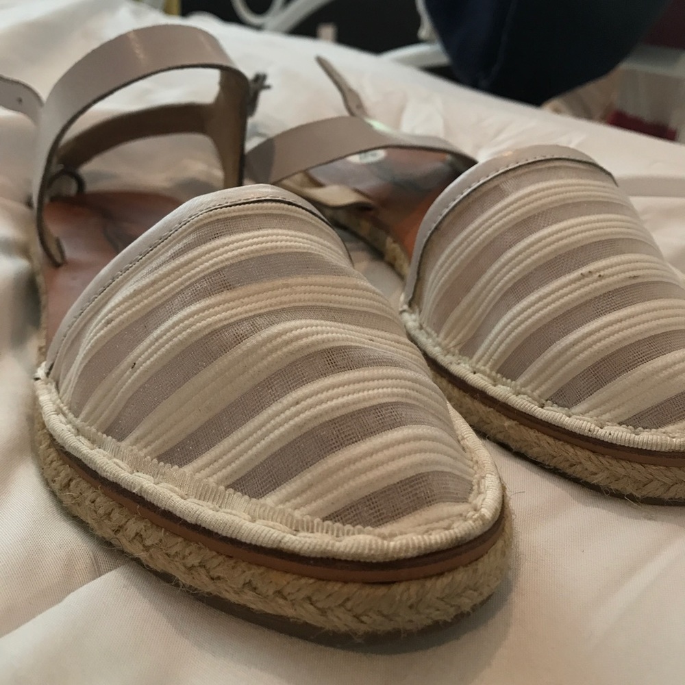 ✨ white sandals ✨