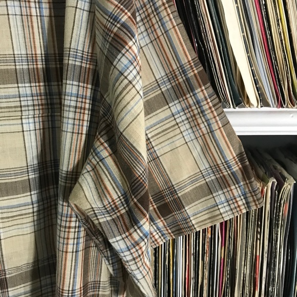 Super thin and soft JC Penney button down shirt - Picture 6 of 6