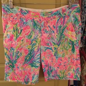 Lilly Pulitzer chipper short