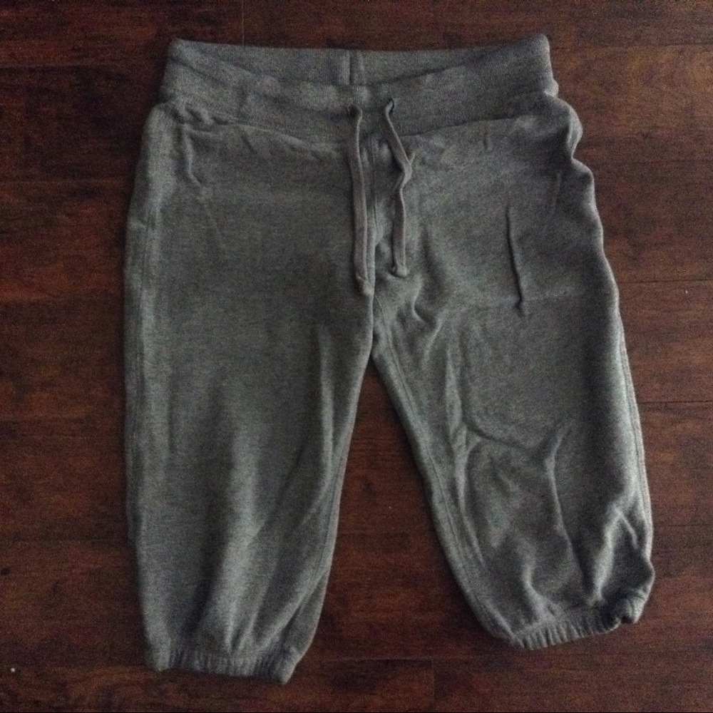 Xhilaration crop gray sweats