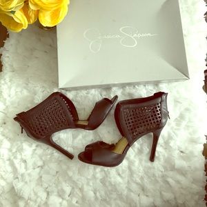 Jessica Simpson heels 💕PRICE DROP💕