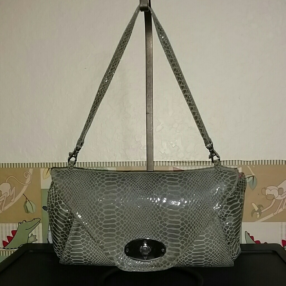 PERLINA Green Snakeskin Embossed Leather