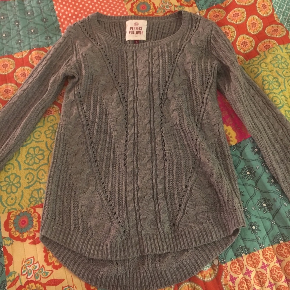 NWOT grey sweater