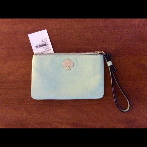 Kate Spade Handbags - 🌴 Kate Spade mint green wristlet