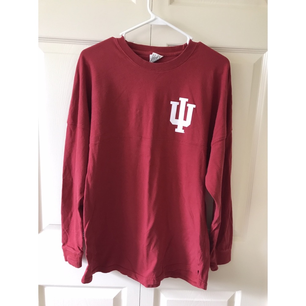 IU long sleeve shirt