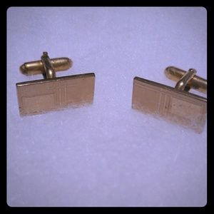 Cufflinks