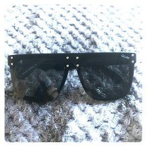 Brand New Quay Sunglasses - Kylie Jenner