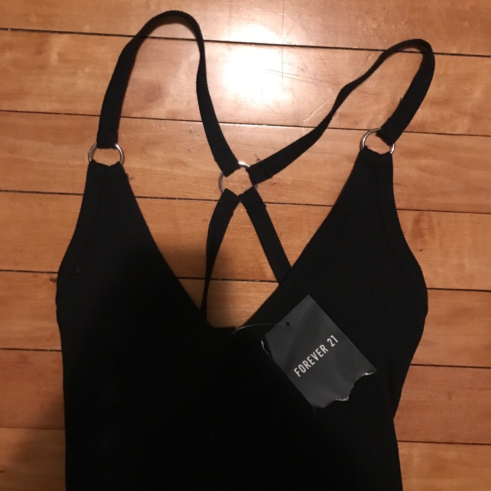 NWT Forever 21 Black Body Suit- SOLD OUT - Picture 3 of 5